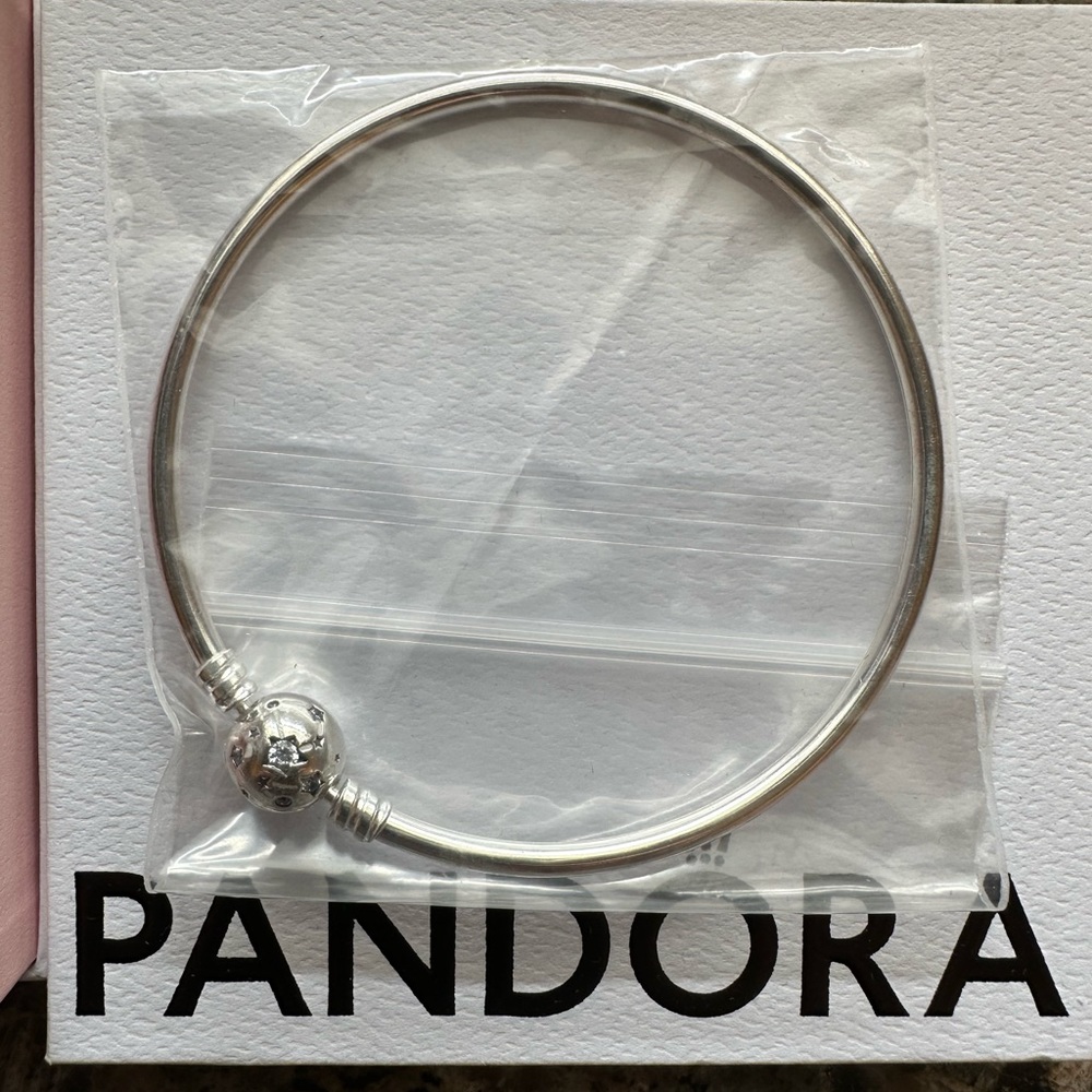 Sterling Silver bangle with clear cubic zirconia